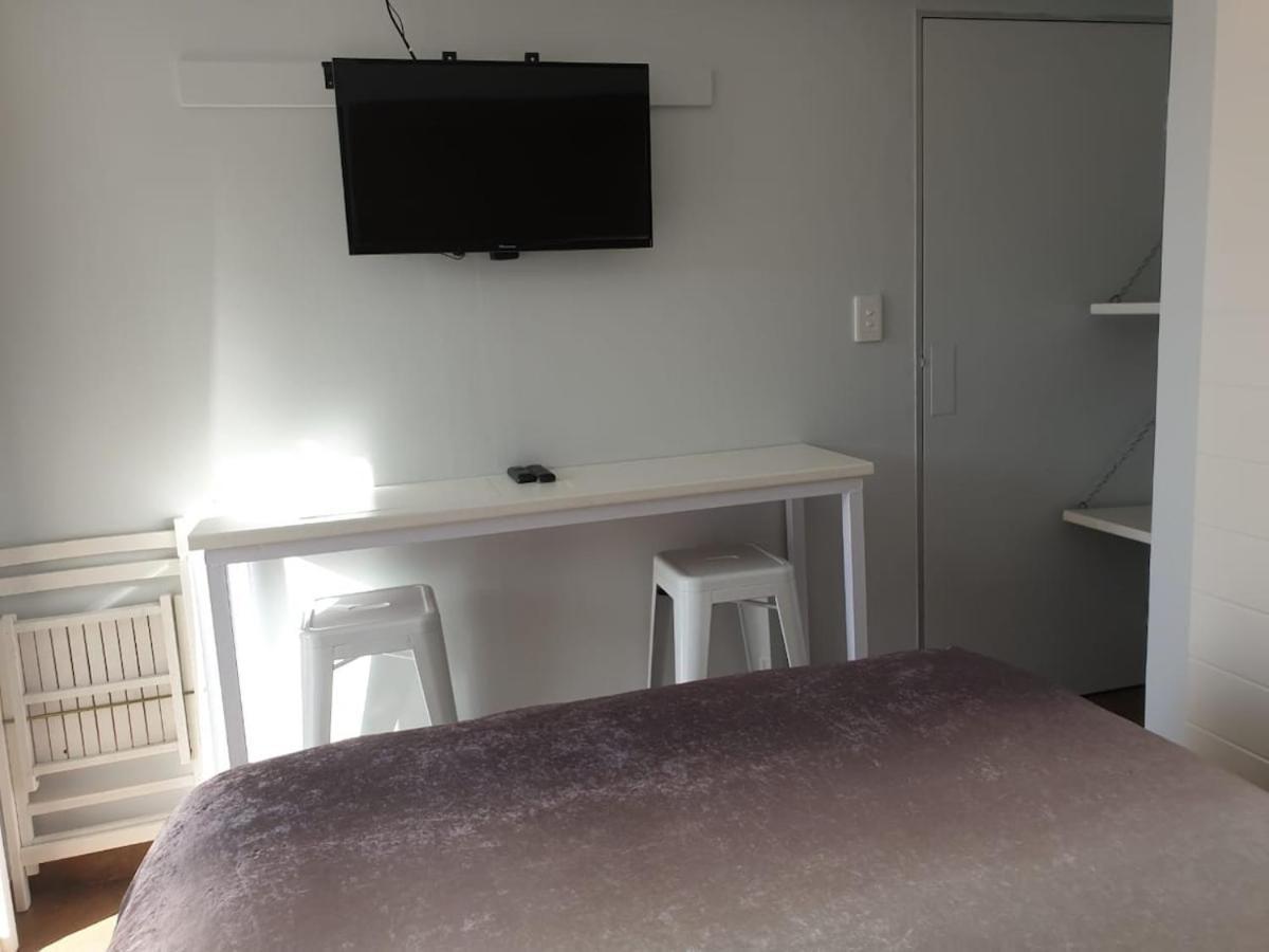 Apartment 1 Bedroom Cape Town